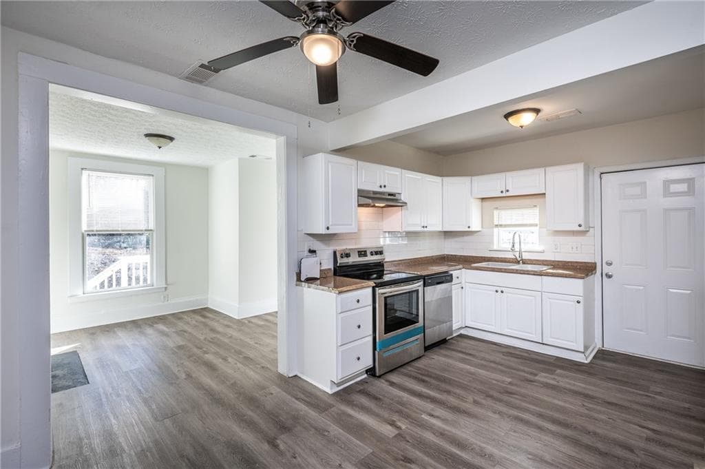 1 bedroom, 1 bathroom, 1,528 sq ft duplex for rent at 404 Paines Avenue, Atlanta, GA 30314 for $960 a month — photo 4