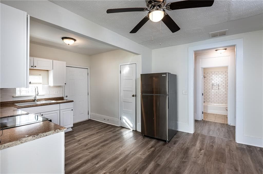 1 bedroom, 1 bathroom, 1,528 sq ft duplex for rent at 404 Paines Avenue, Atlanta, GA 30314 for $960 a month — photo 5