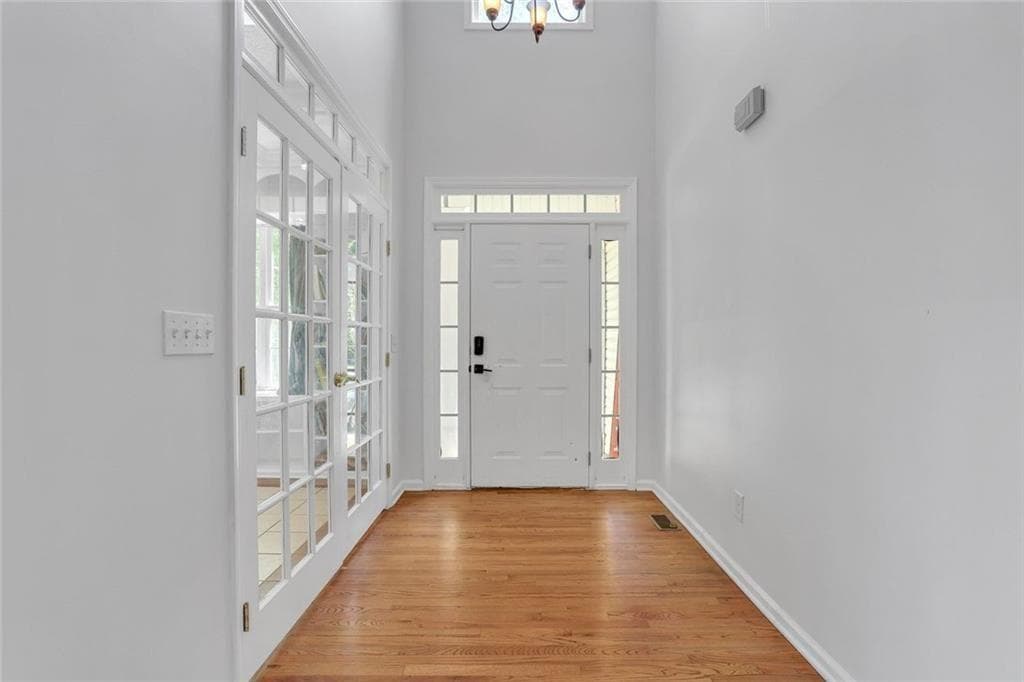 4 bedroom, 3 bathroom single family residence for rent at 4491 Plantation Mill Trail, Buford, GA 30519 for $2,700 a month — photo 3