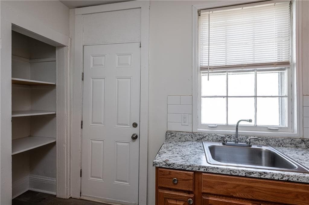 1 bedroom, 1 bathroom, 1,528 sq ft duplex for rent at 406 Paines Avenue, Atlanta, GA 30314 for $960 a month — photo 3