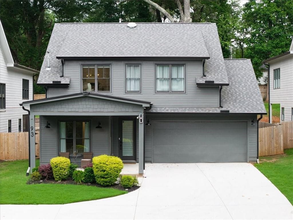 4 bedroom, 3 bathroom, 3,212 sq ft single family residence for sale at 93 SE Candler Road, Atlanta, GA 30317 — photo 2