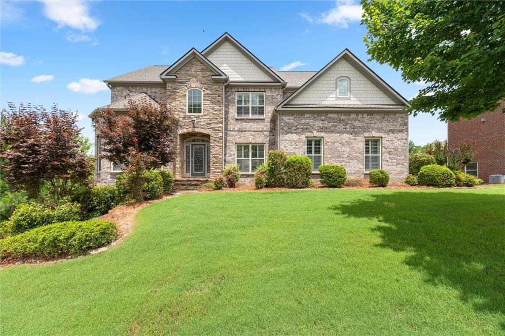 6 bedroom, 5 bathroom, 5,120 sq ft single family residence for sale at 2815 Waterstone Drive, Cumming, GA 30041 — photo 3