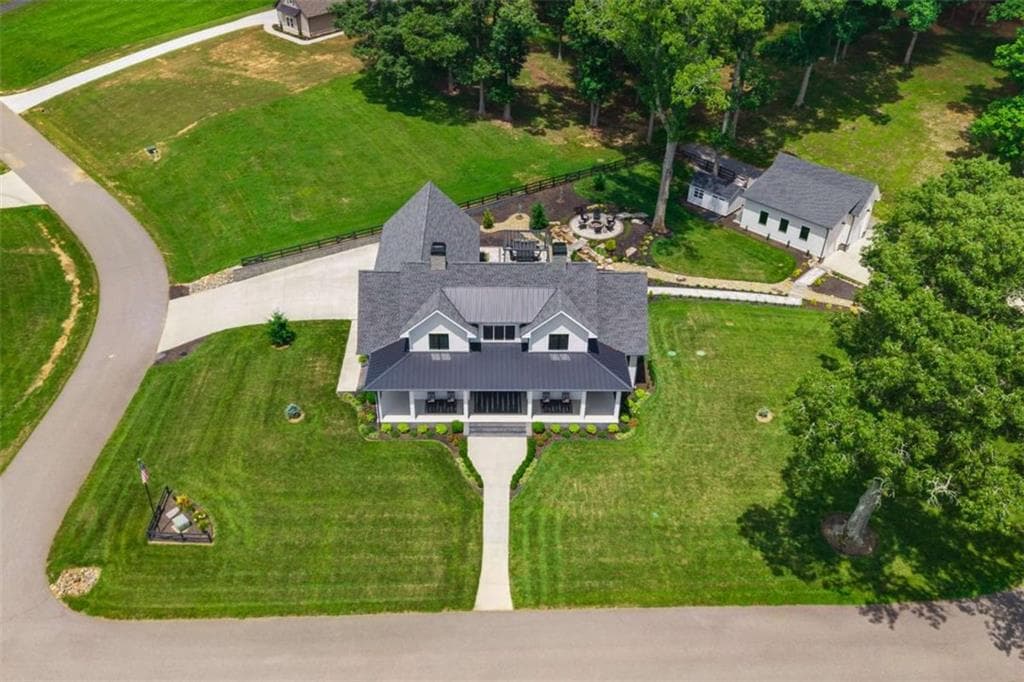 5 bedroom, 4 bathroom, 3,463 sq ft single family residence for sale at 24 Farmland Court, Blairsville, GA 30512 — photo 10