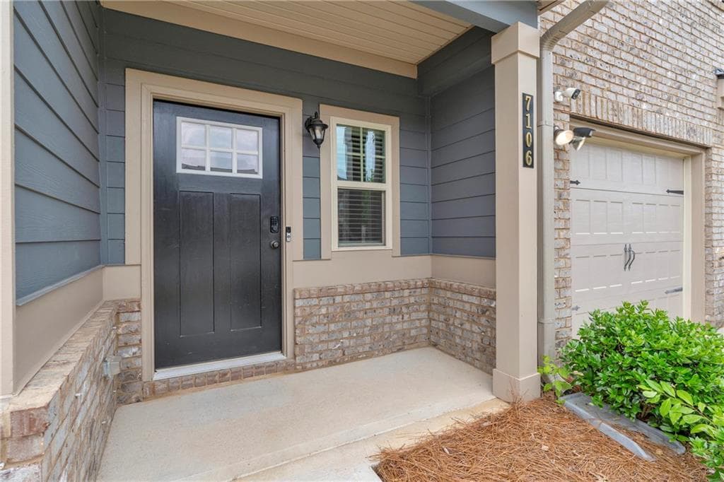 3 bedroom, 3 bathroom, 1,504 sq ft townhouse for sale at 7106 Chara Lane, Atlanta, GA 30331 — photo 4