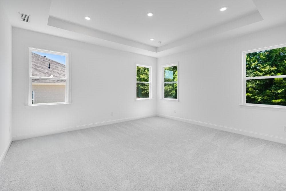 4 bedroom, 4 bathroom, 2,705 sq ft single family residence for sale at 331 Meacham Court, Dacula, GA 30019 — photo 5