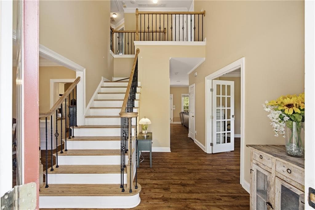4 bedroom, 3 bathroom, 2,264 sq ft single family residence under contract at 2314 Kennesaw Oaks Trail, Kennesaw, GA 30152 — photo 2
