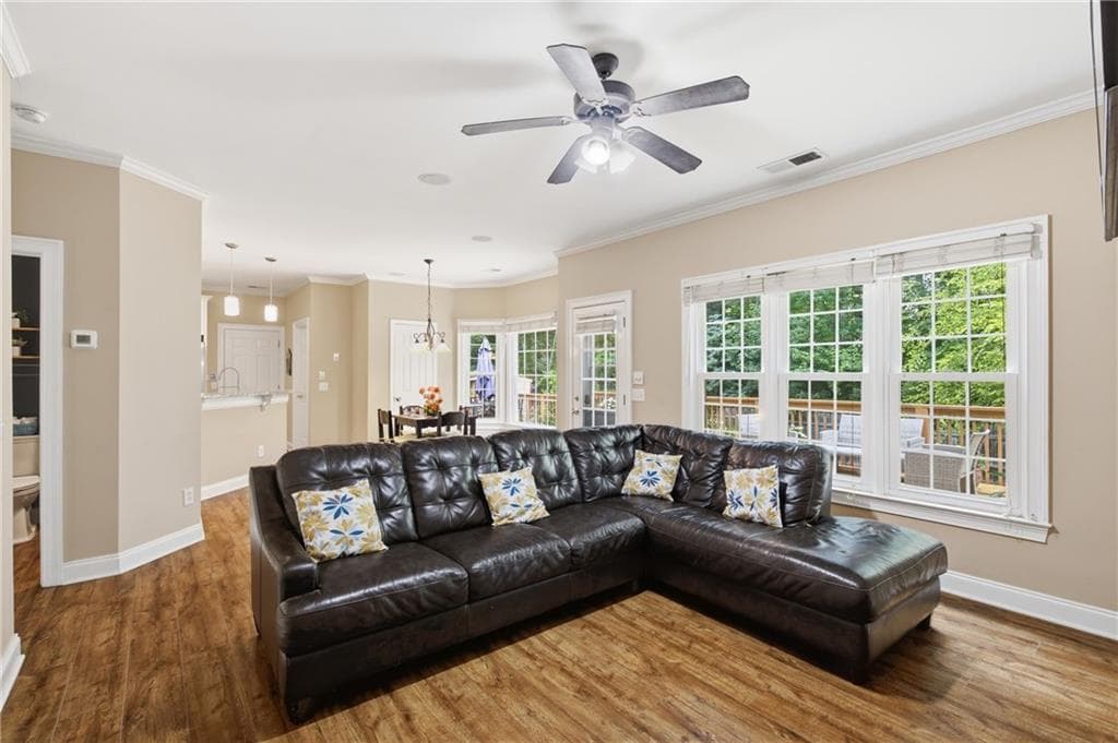 4 bedroom, 3 bathroom, 2,264 sq ft single family residence under contract at 2314 Kennesaw Oaks Trail, Kennesaw, GA 30152 — photo 6