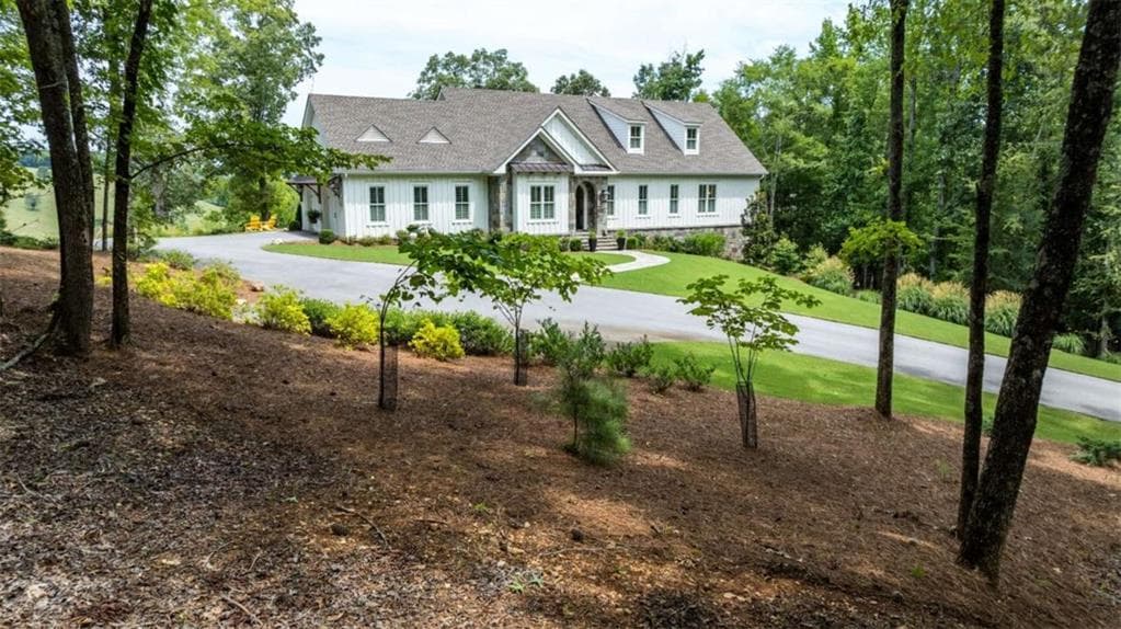 3 bedroom, 3 bathroom single family residence for sale at 185 Marion Dairy Road, Lindale, GA 30147 — photo 3