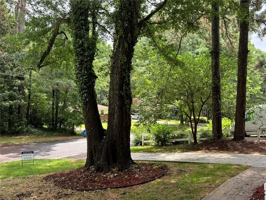 4 bedroom, 3 bathroom, 1,812 sq ft single family residence for rent at 1508 Vancouver Drive, Tucker, GA 30084 for $2,595 a month — photo 3