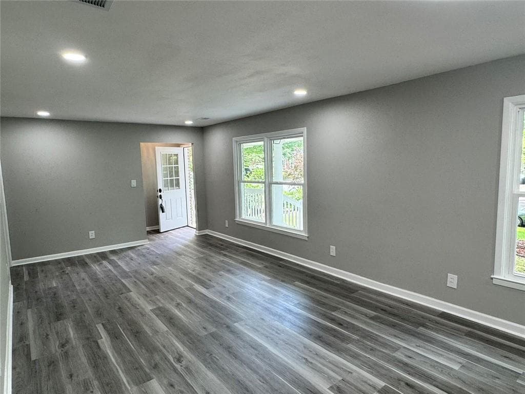 4 bedroom, 3 bathroom, 1,812 sq ft single family residence for rent at 1508 Vancouver Drive, Tucker, GA 30084 for $2,595 a month — photo 6