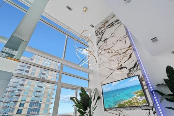 3 bedroom, 4 bathroom, 3,443 sq ft condominium under contract at 45 Ivan Allen Jr Boulevard 2701, Atlanta, GA 30308 — photo 3