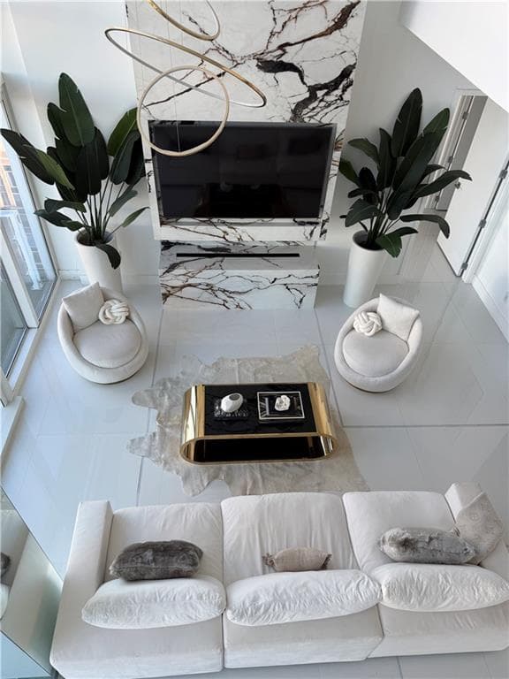 3 bedroom, 4 bathroom, 3,443 sq ft condominium under contract at 45 Ivan Allen Jr Boulevard 2701, Atlanta, GA 30308 — photo 4