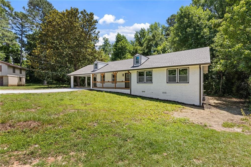 3 bedroom, 2 bathroom, 1,448 sq ft single family residence for sale at 453 Edwards Court, Lawrenceville, GA 30044 — photo 2