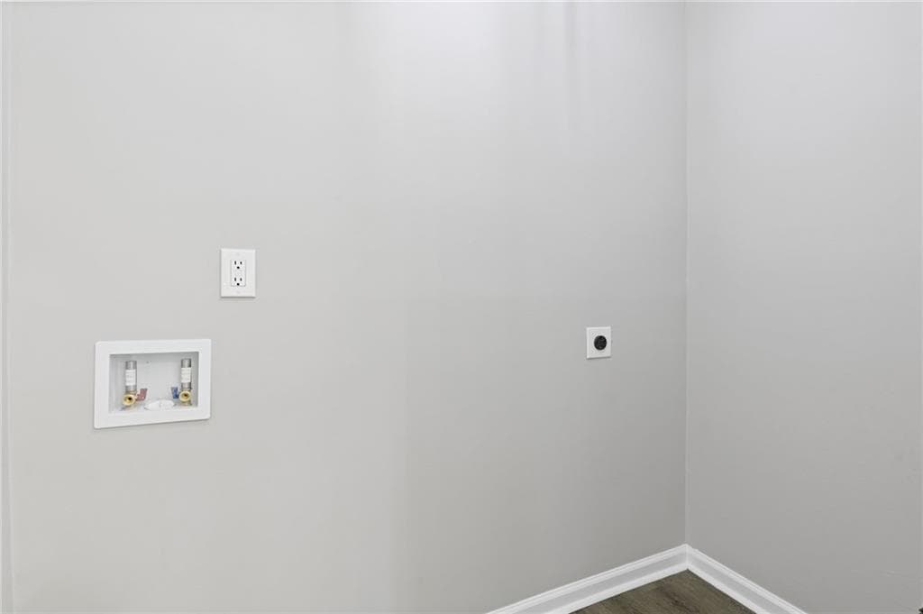 3 bedroom, 2 bathroom, 1,448 sq ft single family residence for sale at 453 Edwards Court, Lawrenceville, GA 30044 — photo 10