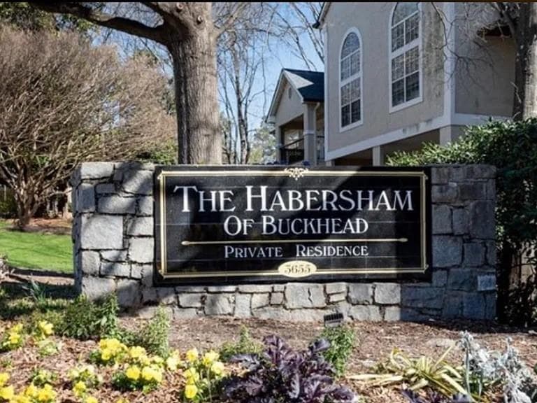 1 bedroom, 1 bathroom, 790 sq ft condominium for rent at 3655 Habersham Road 303, Atlanta, GA 30305 for $2,000 a month
