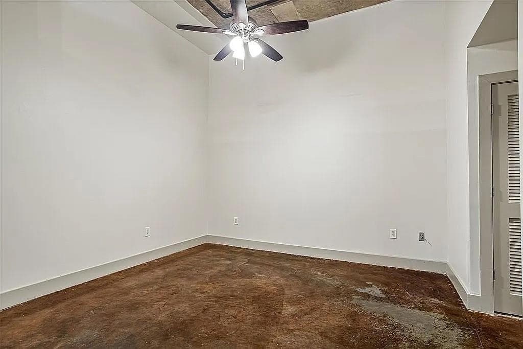 2 bedroom, 2 bathroom, 1,222 sq ft condominium for sale at 285 Centennial Olympic Park Drive 504, Atlanta, GA 30313 — photo 4
