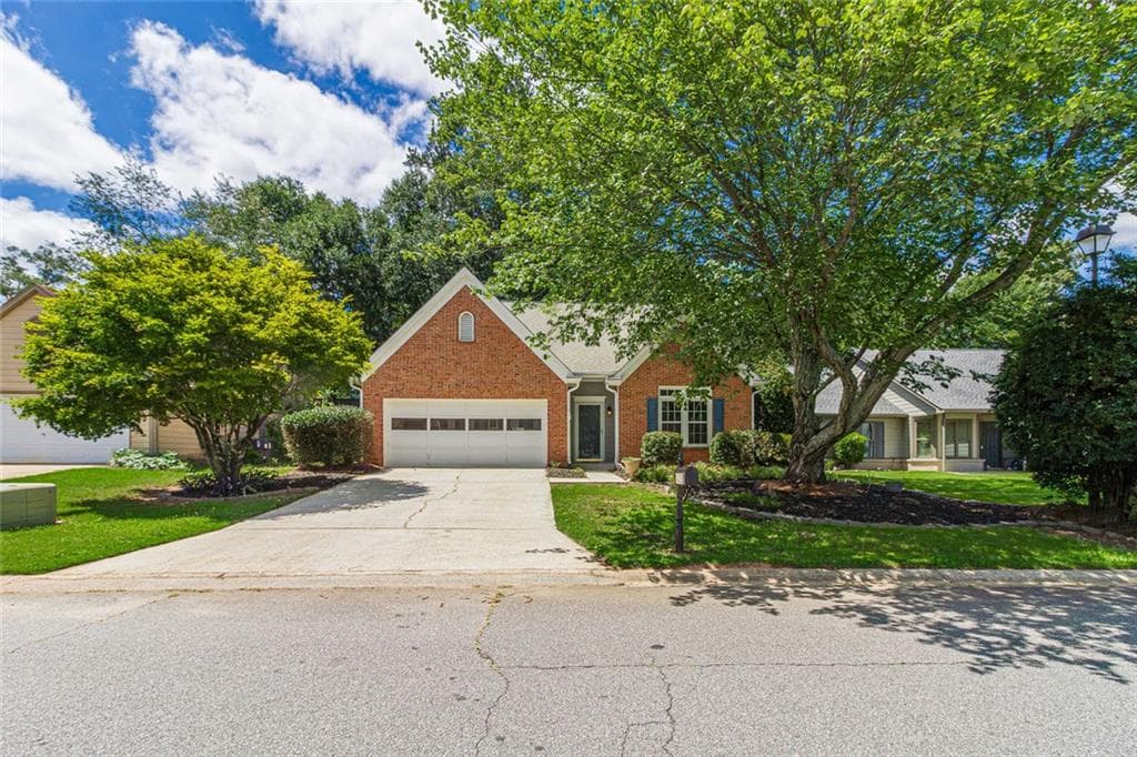 3 bedroom, 3 bathroom, 2,155 sq ft single family residence sold at 3435 Haverhill Rowe, Lawrenceville, GA 30044