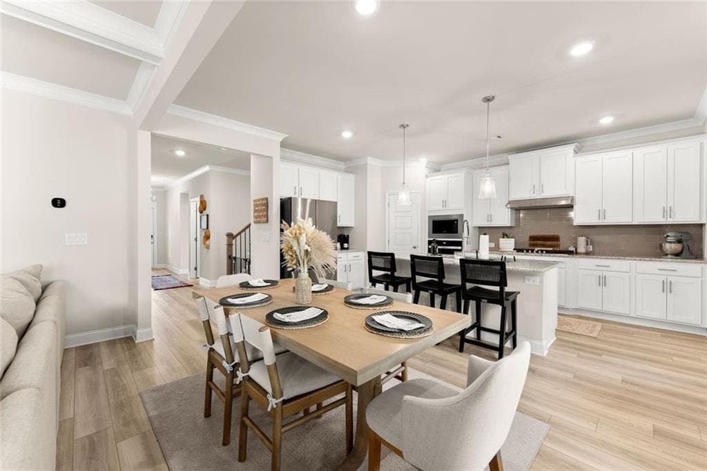 4 bedroom, 3 bathroom, 2,754 sq ft single family residence for sale at 6034 Morning Star Lane, Gainesville, GA 30506 — photo 8