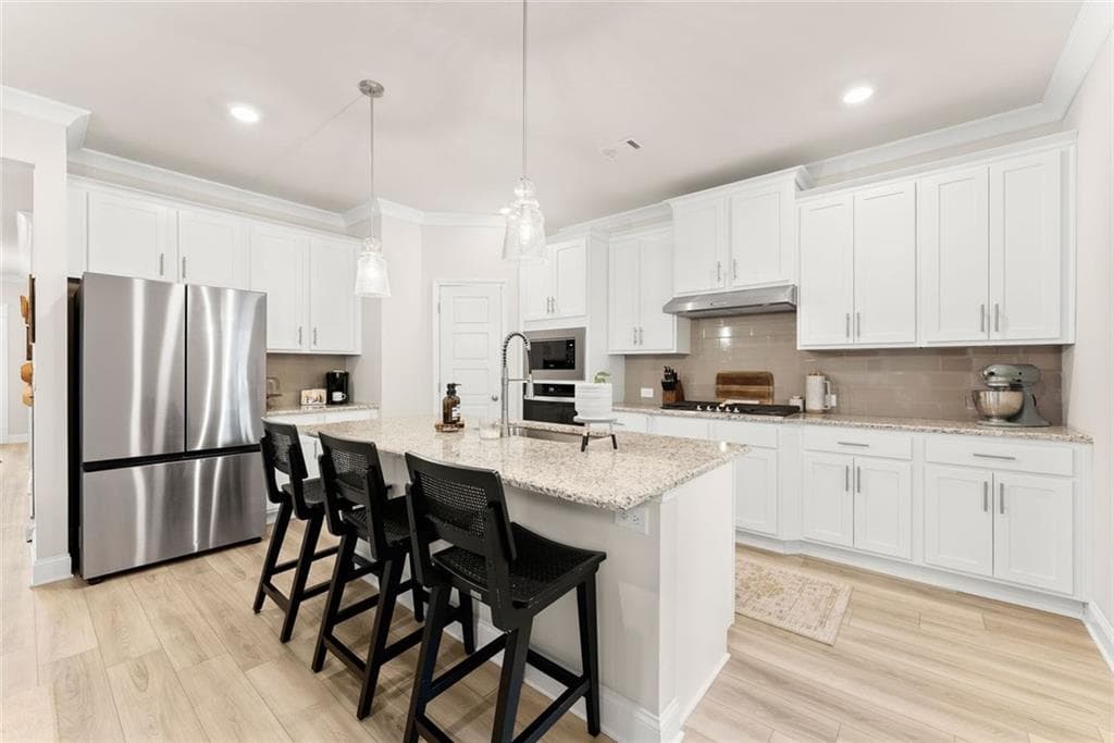 4 bedroom, 3 bathroom, 2,754 sq ft single family residence for sale at 6034 Morning Star Lane, Gainesville, GA 30506 — photo 9