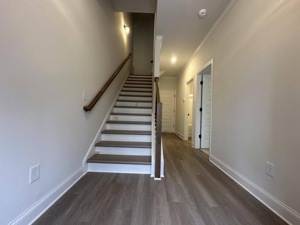 3 bedroom, 4 bathroom, 2,040 sq ft townhouse for sale at 822 Glennferry Bend, Mableton, GA 30126 — photo 2