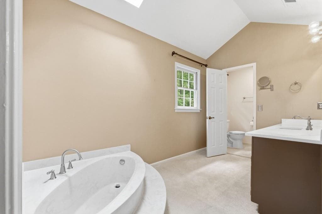 5 bedroom, 3 bathroom, 2,934 sq ft single family residence for sale at 5230 Shasta Way, Marietta, GA 30062 — photo 6