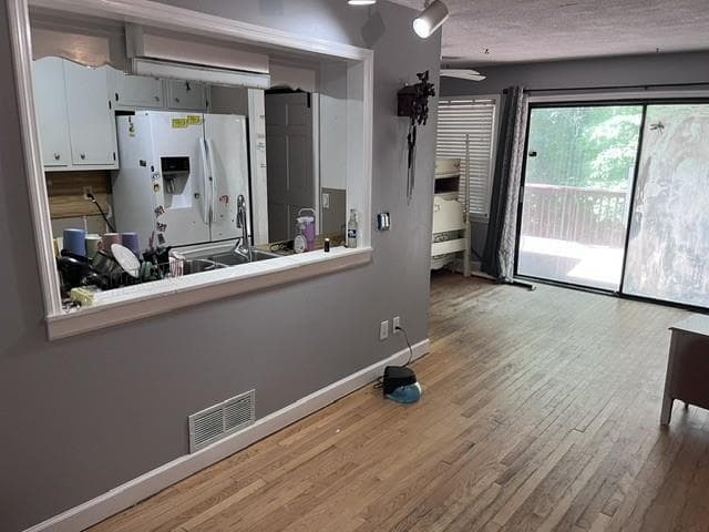 3 bedroom, 2 bathroom, 1,872 sq ft single family residence for sale at 5585 Browns Bridge Road, Cumming, GA 30041 — photo 9