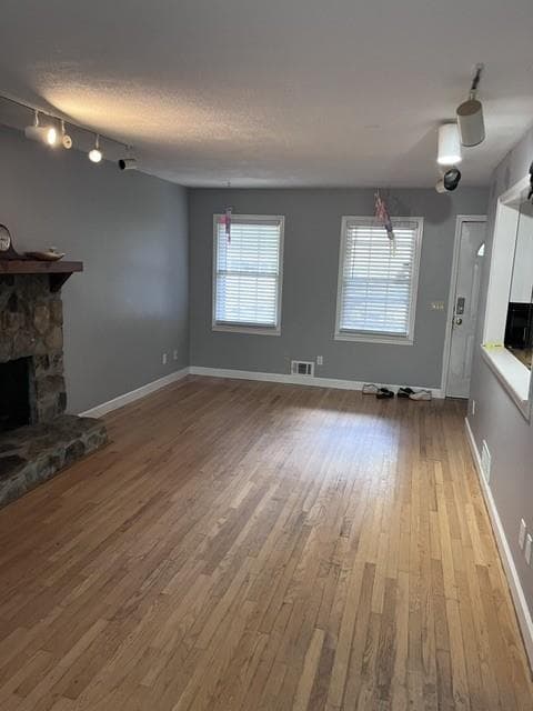 3 bedroom, 2 bathroom, 1,872 sq ft single family residence for sale at 5585 Browns Bridge Road, Cumming, GA 30041 — photo 10