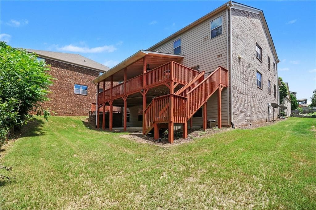 6 bedroom, 4 bathroom, 4,545 sq ft single family residence for rent at 550 Nichols View Way, Suwanee, GA 30024 for $3,500 a month — photo 6