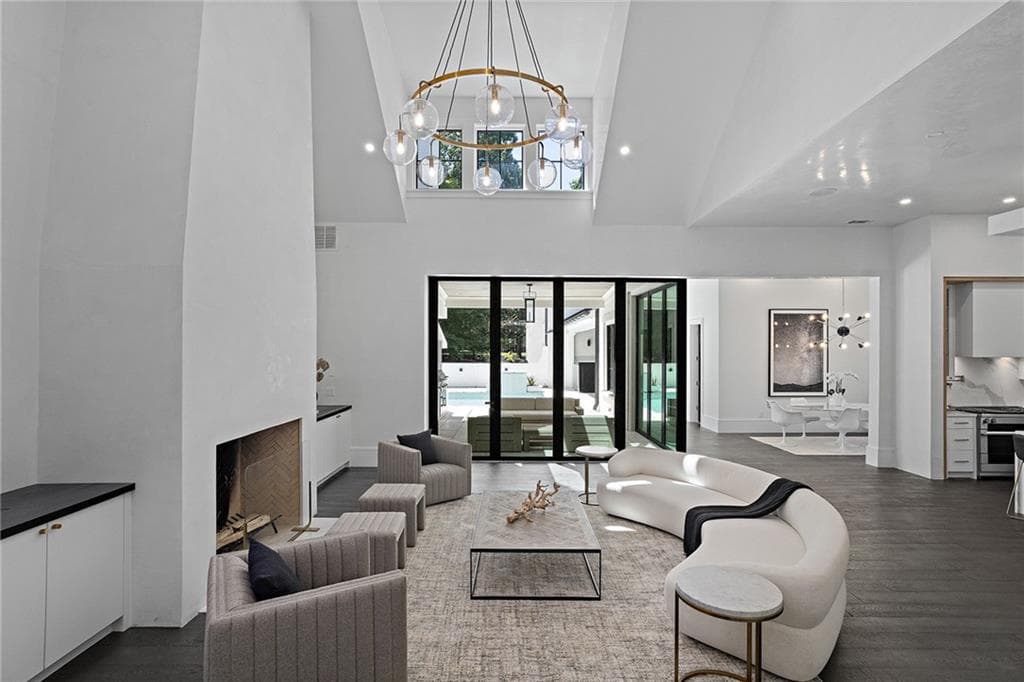 6 bedroom, 8 bathroom, 11,068 sq ft single family residence for sale at 929 Springdale Road, Atlanta, GA 30306 — photo 5