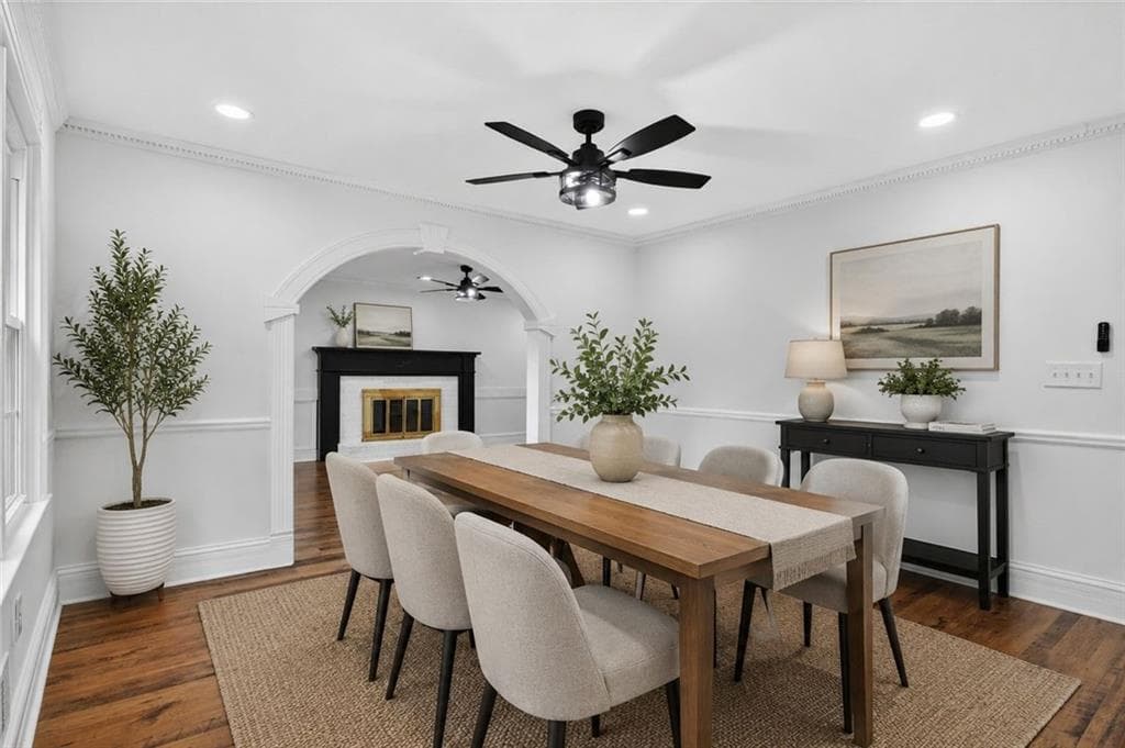 4 bedroom, 3 bathroom, 2,373 sq ft single family residence for sale at 598 Saddletop Lane, Lawrenceville, GA 30044 — photo 4