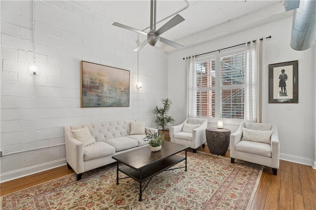 1 bedroom, 1 bathroom, 1,084 sq ft condominium for sale at 1601 Liberty Lane, Roswell, GA 30075 — photo 7