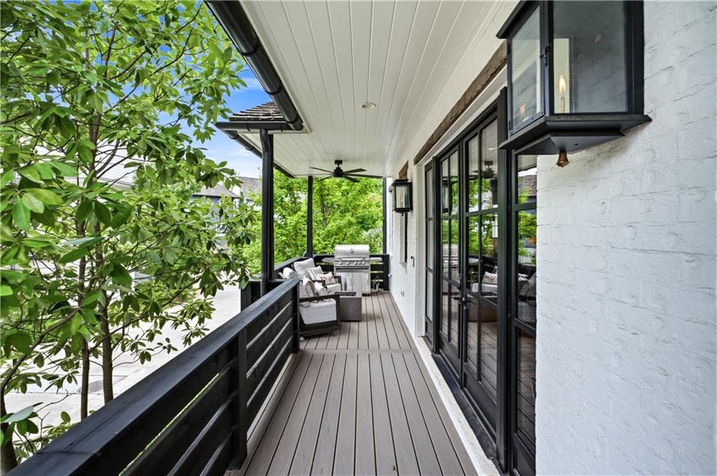 4 bedroom, 4 bathroom single family residence under contract at 2340 Melina Place, Alpharetta, GA 30009 — photo 4