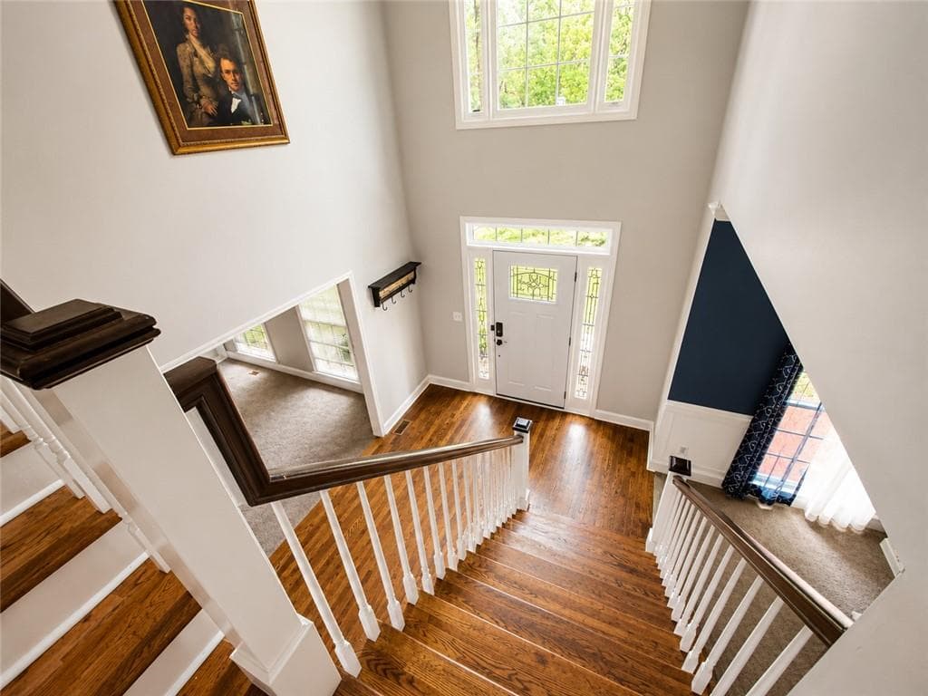 6 bedroom, 4 bathroom, 3,738 sq ft single family residence for sale at 1156 Maple Creek Ridge, Loganville, GA 30052 — photo 7