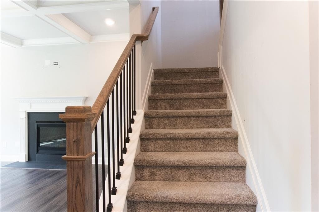 4 bedroom, 3 bathroom, 3,560 sq ft single family residence for sale at 4652 Silver Oak Drive, Gainesville, GA 30504 — photo 8