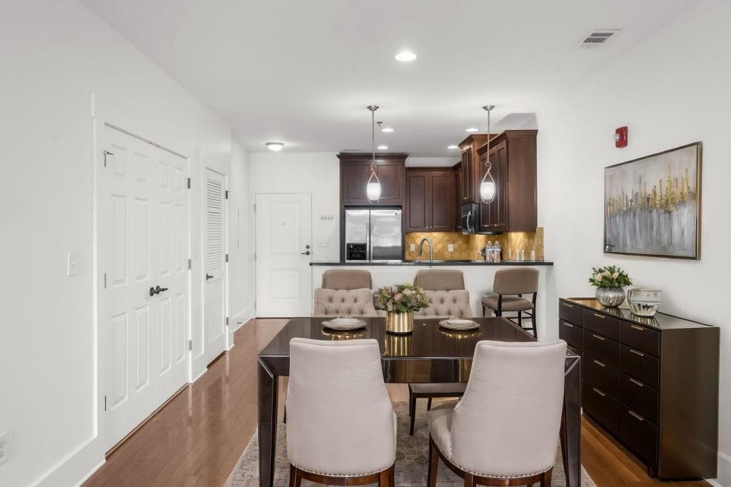 1 bedroom, 1 bathroom condominium for rent at 2360 Logan Circle 101, Atlanta, GA 30319 for $1,800 a month — photo 4