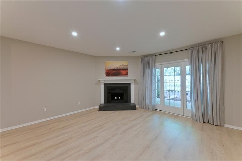 2 bedroom, 3 bathroom, 1,426 sq ft townhouse for rent at 2179 Surrey Court, Marietta, GA 30067 for $2,300 a month — photo 10