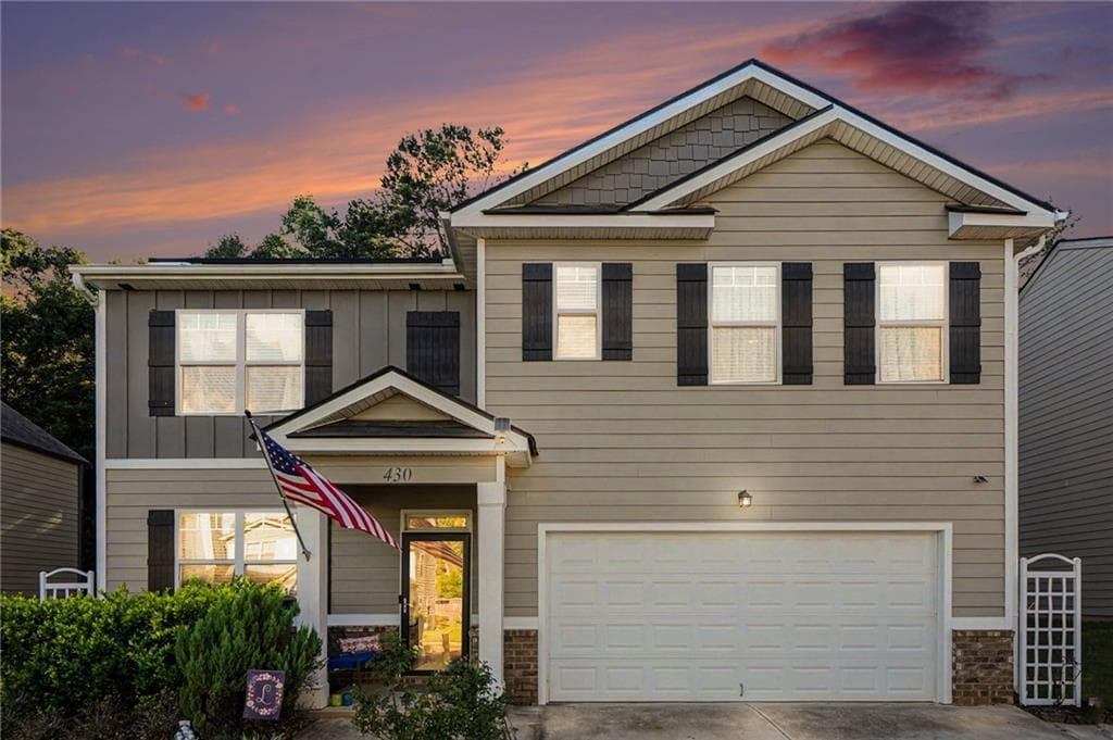 5 bedroom, 3 bathroom, 2,556 sq ft single family residence for sale at 430 Classic Road, Athens, GA 30606