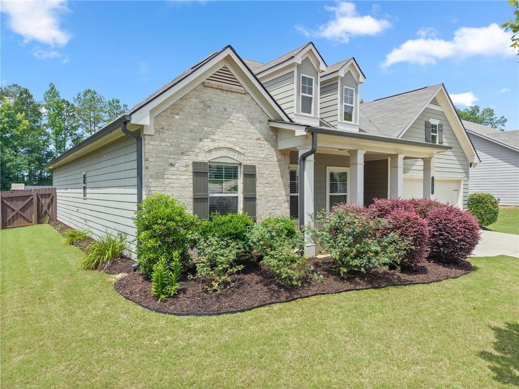 4 bedroom, 3 bathroom, 2,334 sq ft single family residence under contract at 72 Blue Billed Crossing, Jefferson, GA 30549 — photo 4