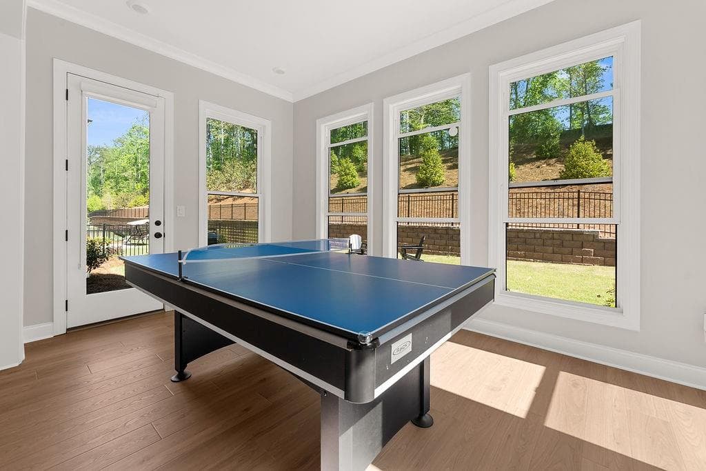 4 bedroom, 4 bathroom, 3,352 sq ft single family residence for sale at 144 Wards Crossing Way, Alpharetta, GA 30022 — photo 4