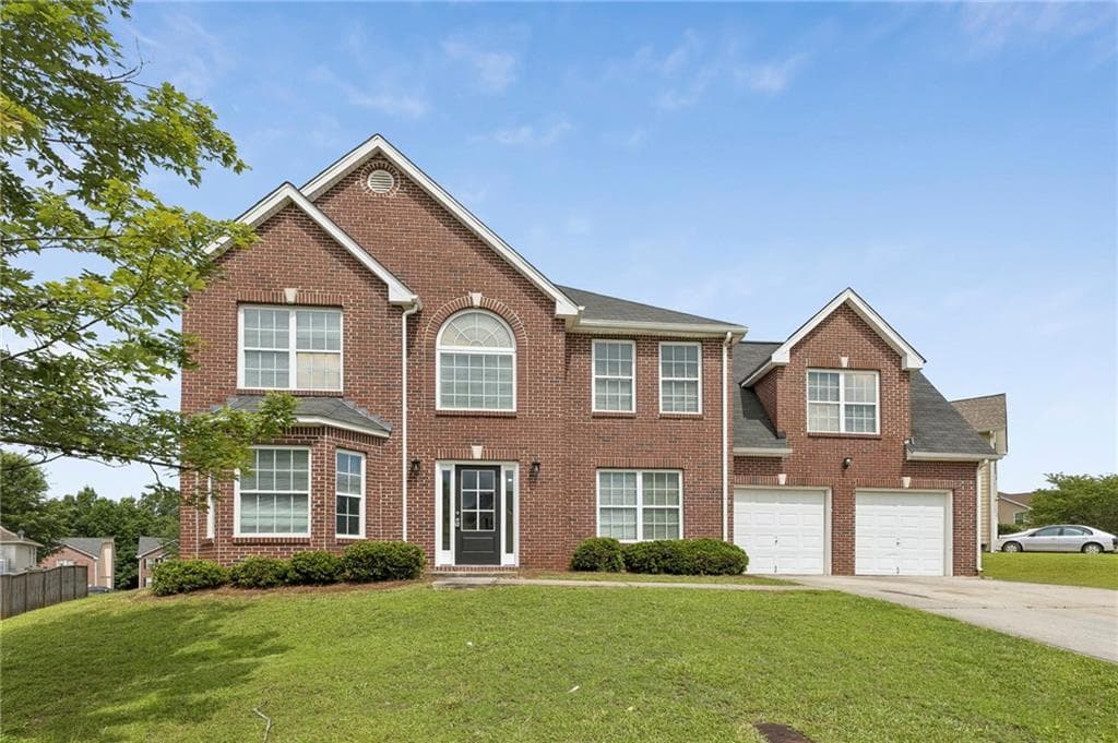 5 bedroom, 3 bathroom, 2,250 sq ft single family residence for sale at 4951 Estonian Drive, Fairburn, GA 30213