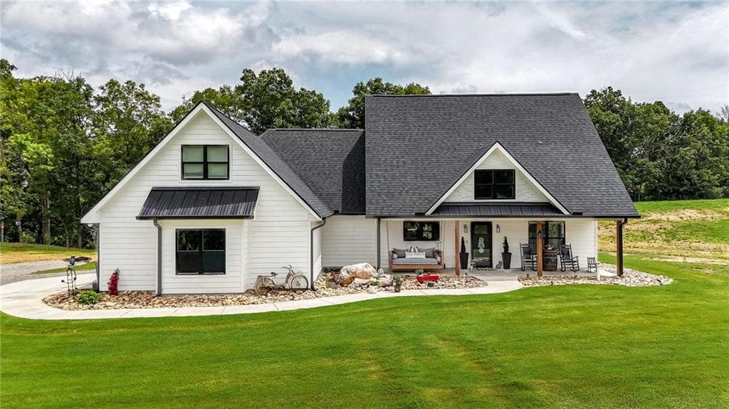 4 bedroom, 3 bathroom, 2,307 sq ft single family residence for sale at 385 Owens Gin Road, Calhoun, GA 30701