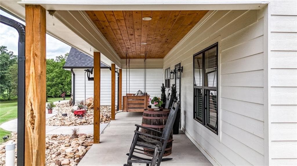 4 bedroom, 3 bathroom, 2,307 sq ft single family residence for sale at 385 Owens Gin Road, Calhoun, GA 30701 — photo 6