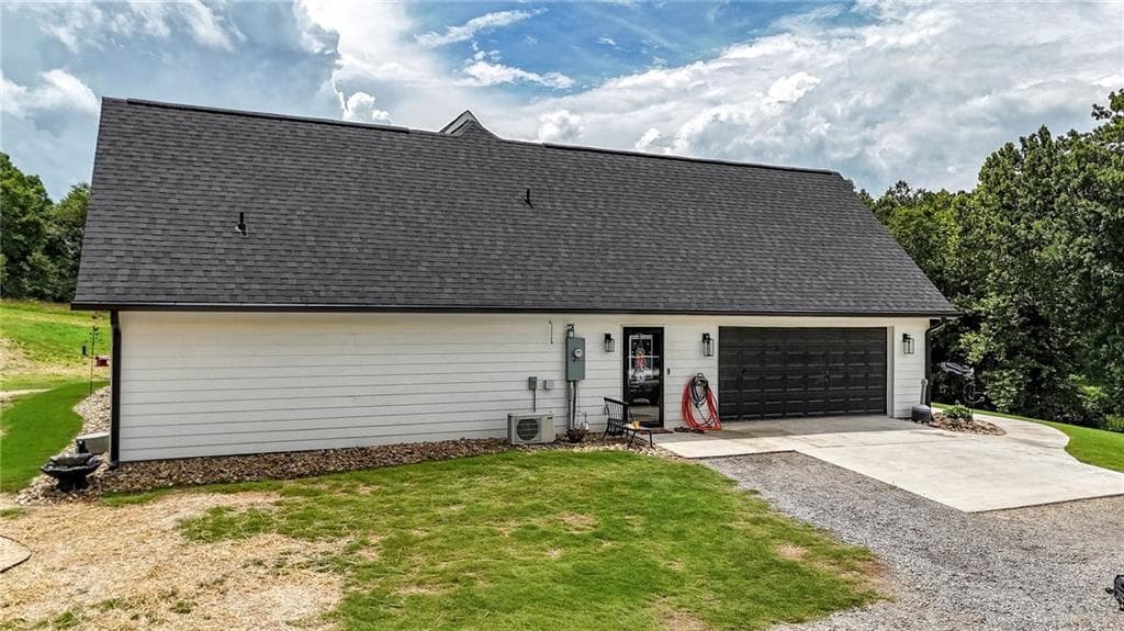 4 bedroom, 3 bathroom, 2,307 sq ft single family residence for sale at 385 Owens Gin Road, Calhoun, GA 30701 — photo 10