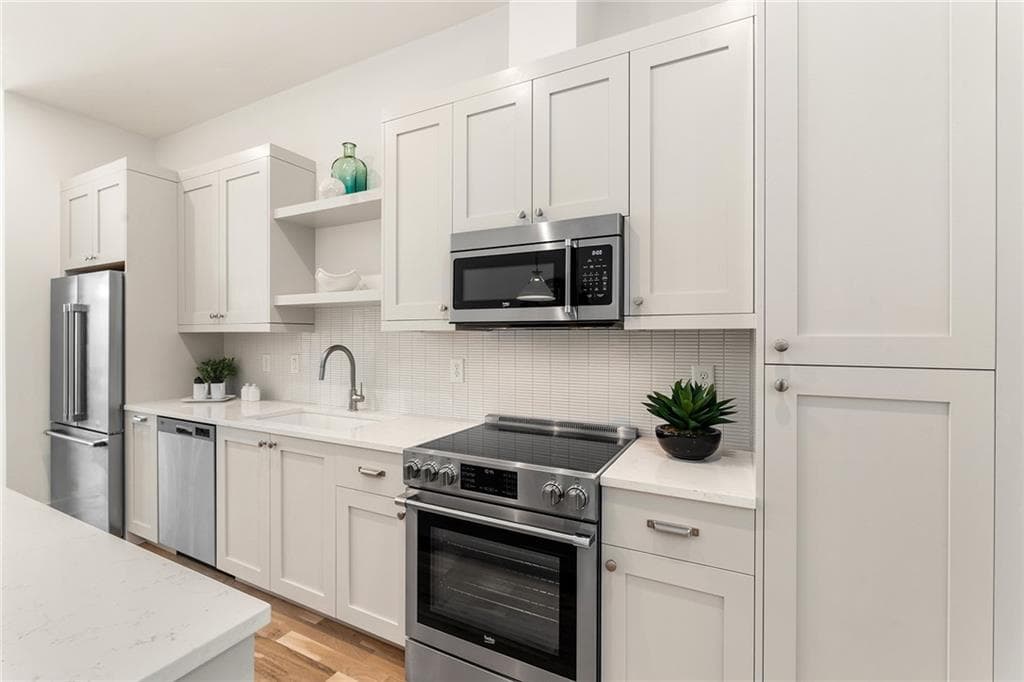 3 bedroom, 3 bathroom, 1,855 sq ft townhouse for sale at 1237 Memorial Drive 403, Atlanta, GA 30316 — photo 10