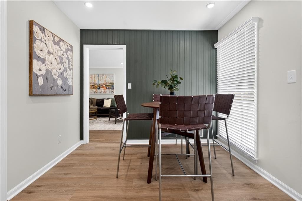 3 bedroom, 3 bathroom, 1,876 sq ft single family residence for sale at 2664 Black Forest Trail, Atlanta, GA 30331 — photo 5