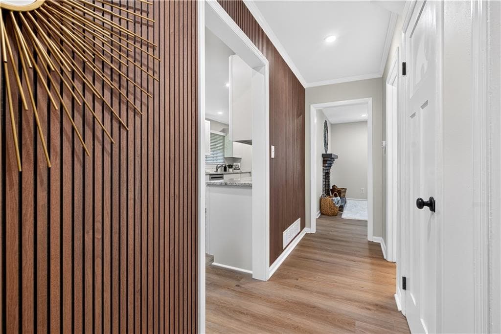 3 bedroom, 3 bathroom, 1,876 sq ft single family residence for sale at 2664 Black Forest Trail, Atlanta, GA 30331 — photo 10