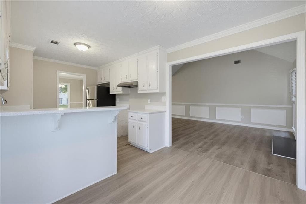 4 bedroom, 3 bathroom, 2,105 sq ft single family residence under contract at 10 Fairhaven Court, Covington, GA 30016 — photo 10