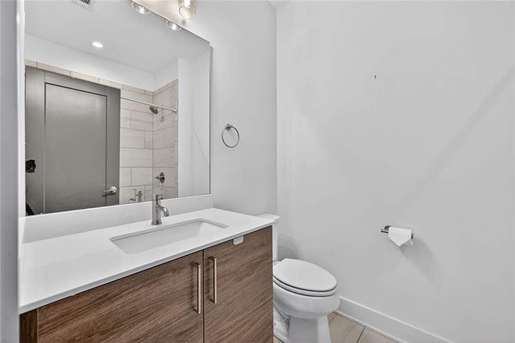 3 bedroom, 4 bathroom, 2,214 sq ft townhouse for rent at 1214 Chelsea Circle, Atlanta, GA 30318 for $4,900 a month — photo 6