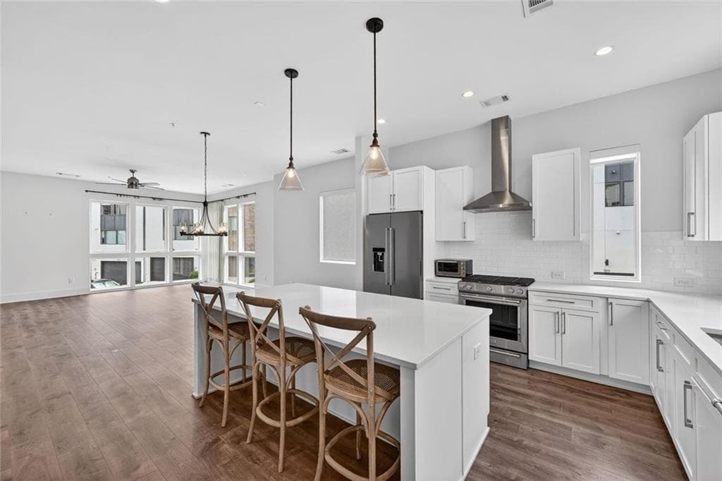 3 bedroom, 4 bathroom, 2,214 sq ft townhouse for rent at 1214 Chelsea Circle, Atlanta, GA 30318 for $4,900 a month — photo 9
