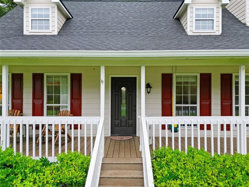 3 bedroom, 2 bathroom, 1,326 sq ft single family residence under contract at 41 Bethel Drive, Dallas, GA 30157 — photo 2